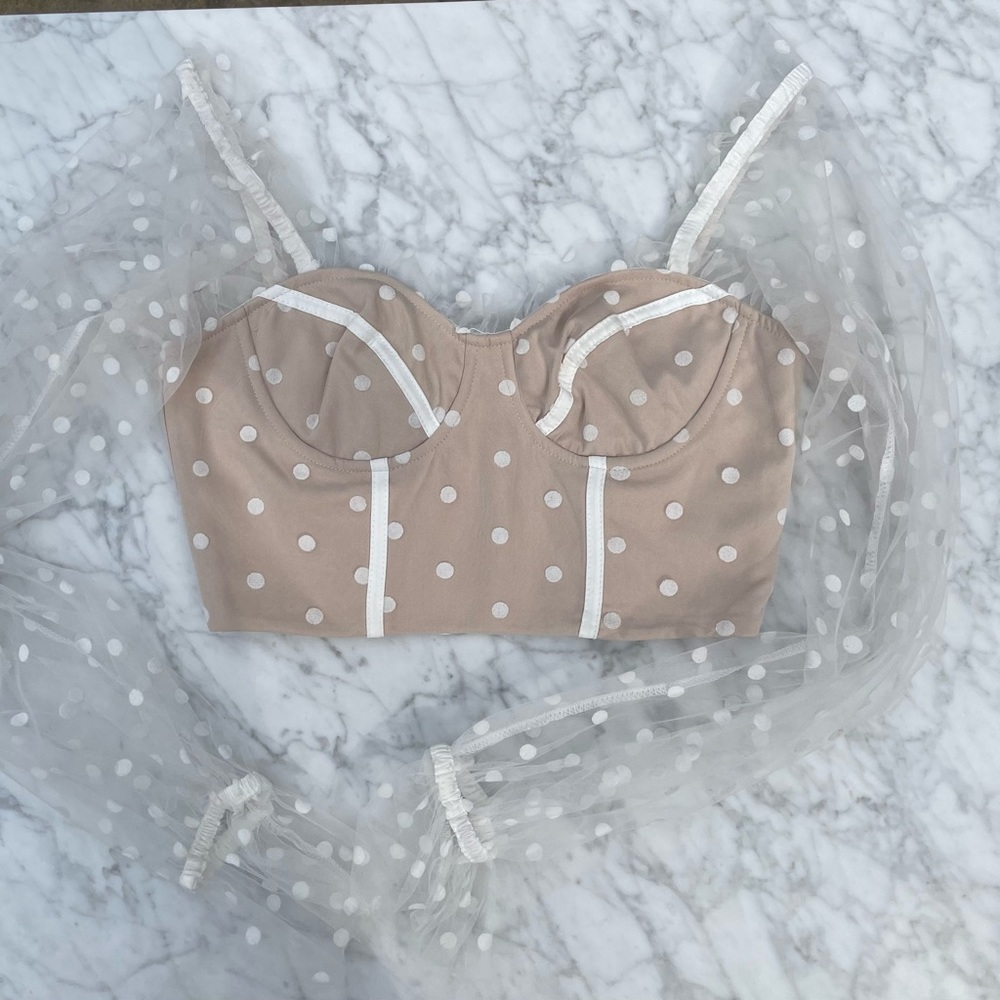 Runaway The Label, Chloe Top. Nude and white polka dot crop top